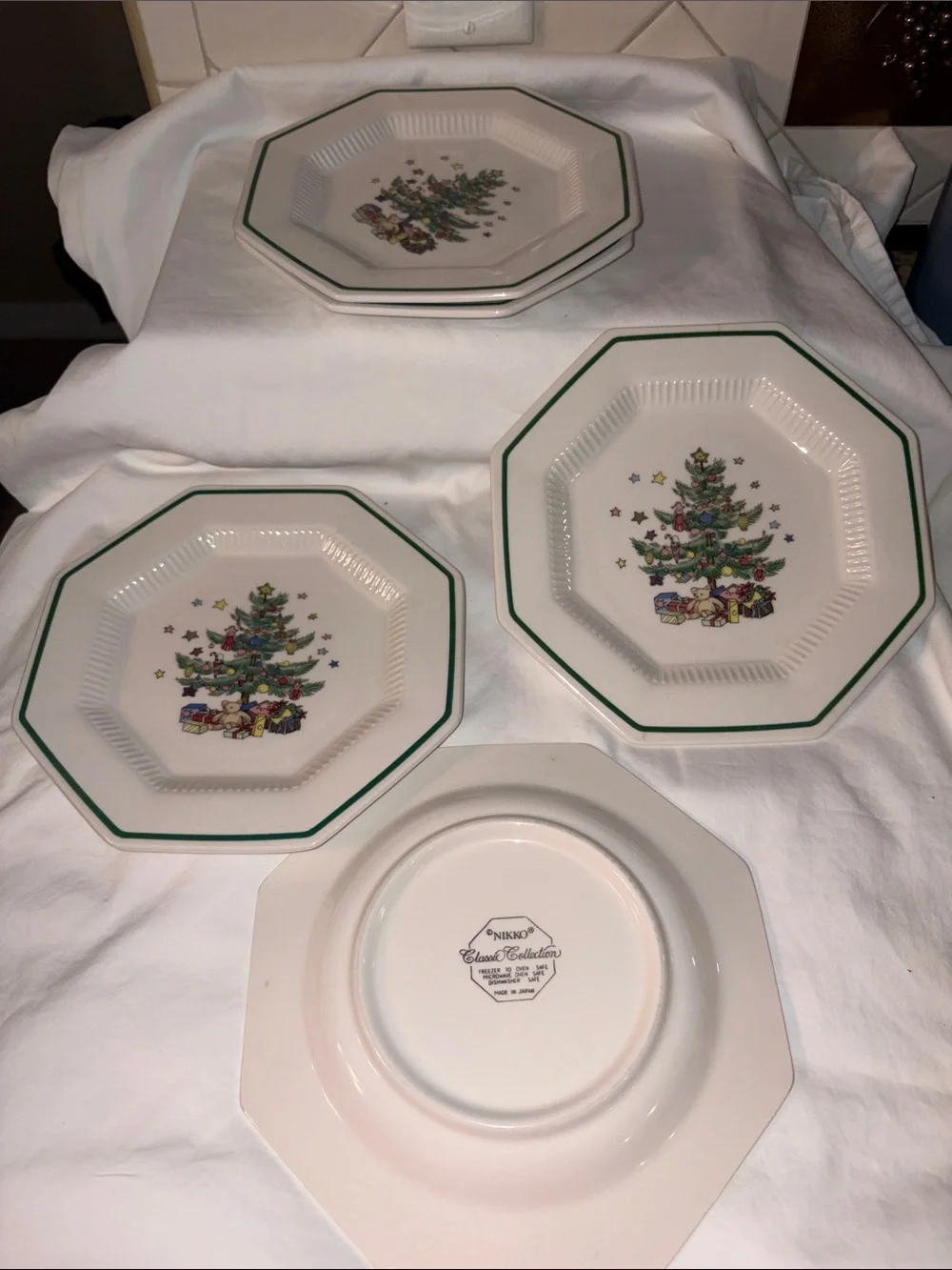 HTF Set of 5 Nikko Classic Collection Christmastime Tree Octagon Salad Plate